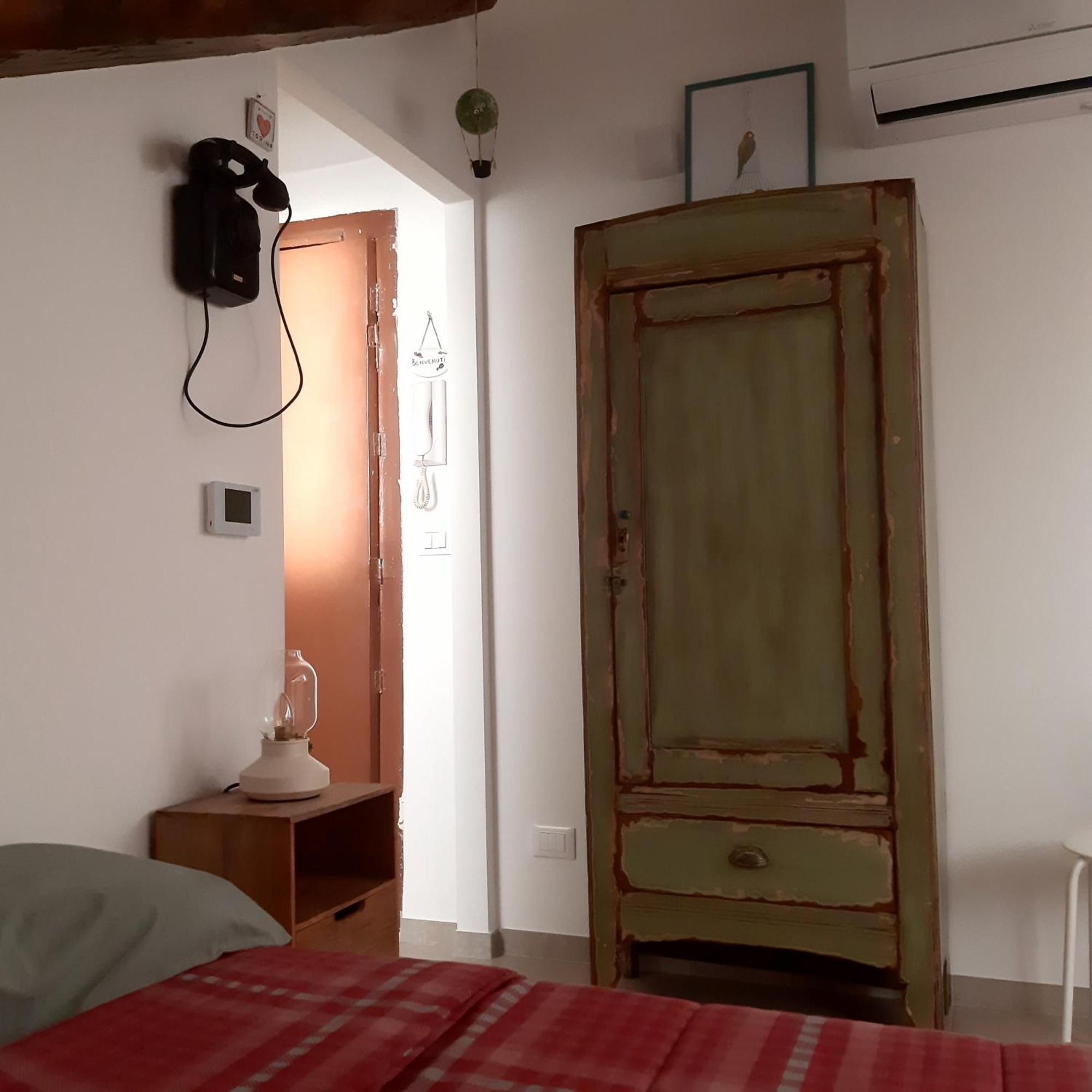 La Mansarda Delle Mongolfiere Apartment Turin Room photo